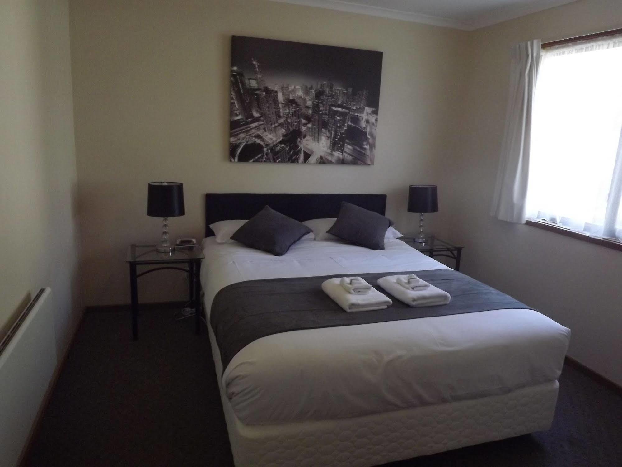 High Country Holiday Park Mansfield Bagian luar foto