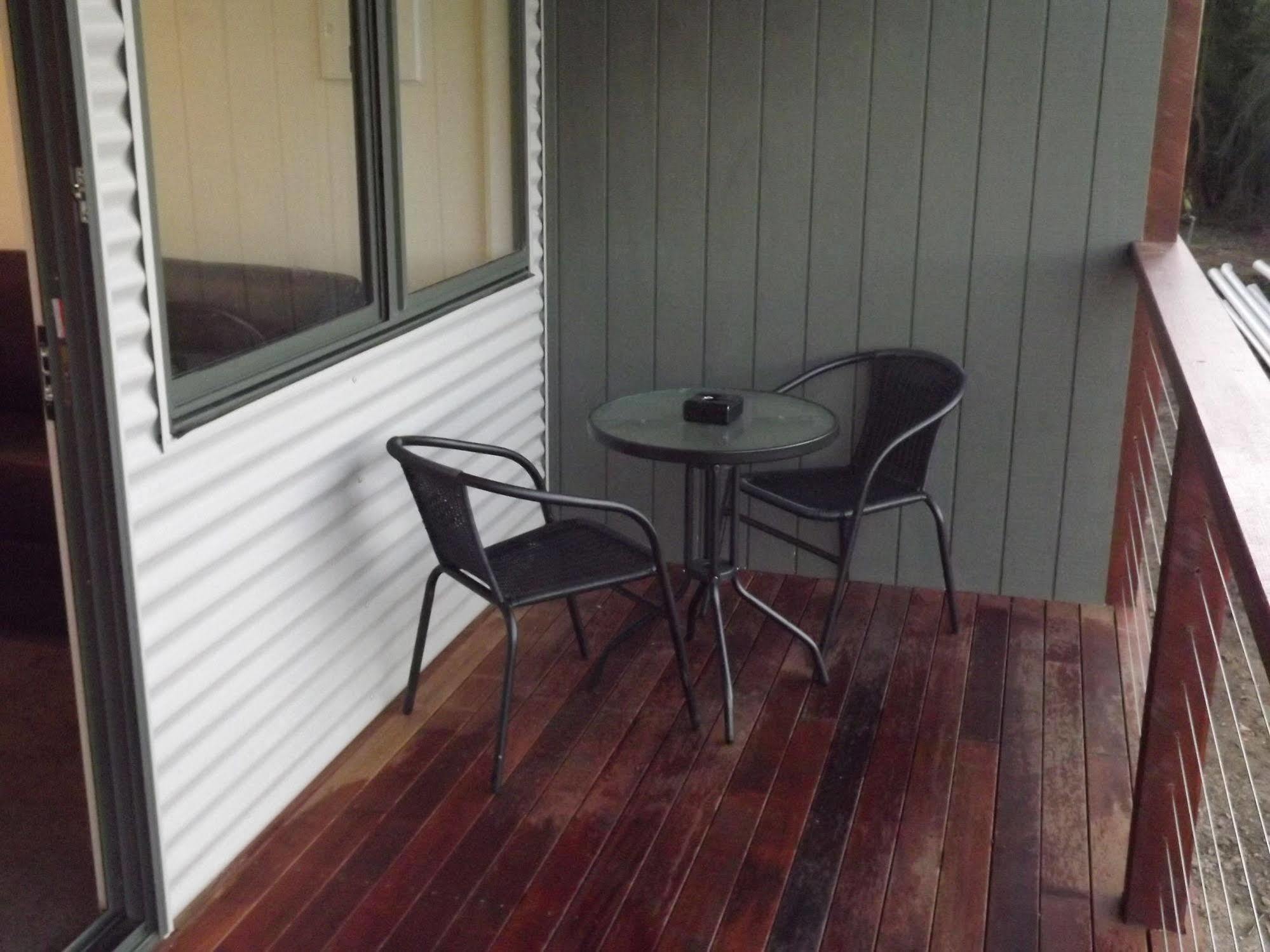 High Country Holiday Park Mansfield Bagian luar foto